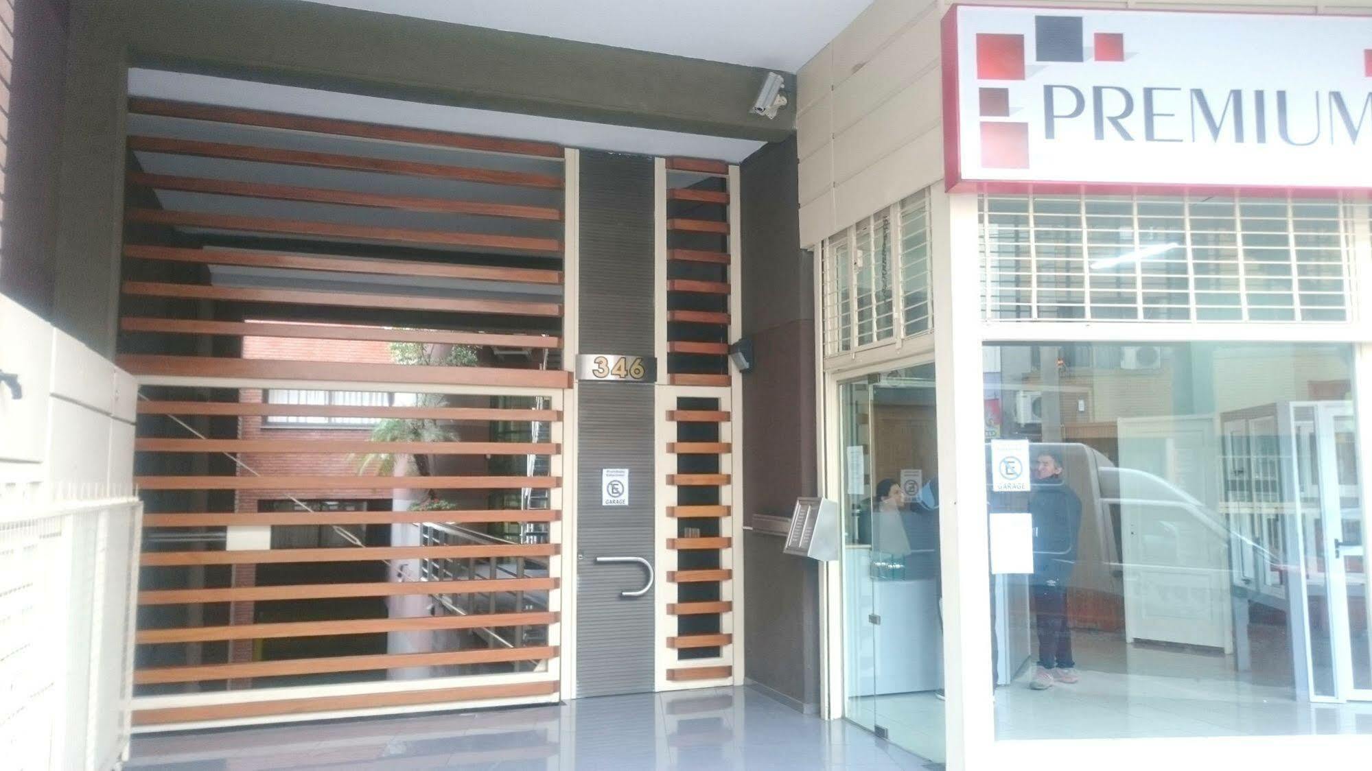 Premium Mendoza Apart Hotel Exterior photo